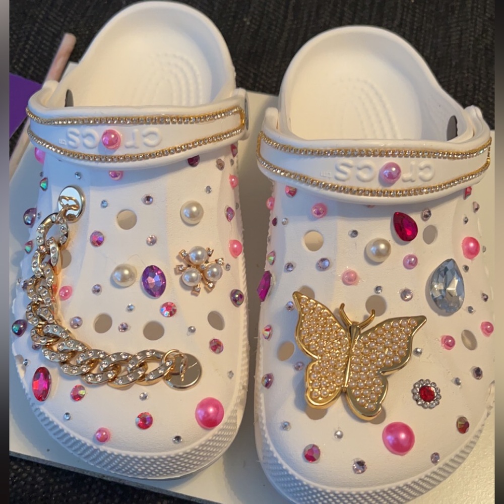 Customized Blinged out crocs. All sizes and colors. Crocs included in price.